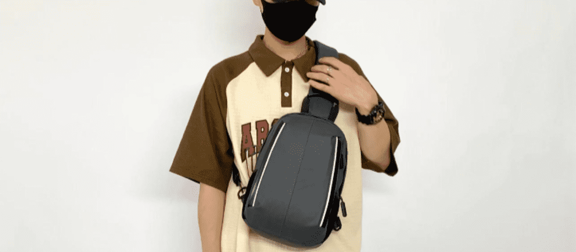 SXL-24658 Waterproof Oxford Chest Bag Video Cover