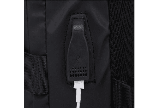 831-1 USB Charging Port