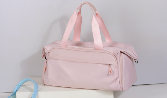 T19 Mens Travel Duffle Bag