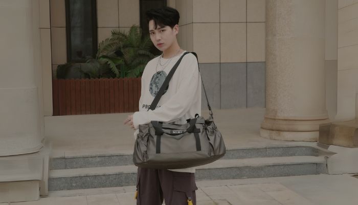 Select Duffle Bags Style Meets Functionality